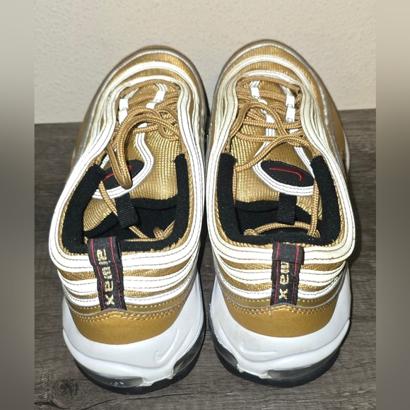 Air Max 97 OG QS 'Metallic Gold' - Picture 2 of 6
